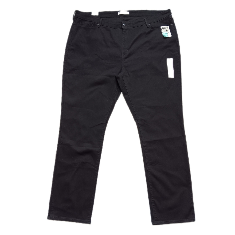 NWT Signature By Levi's Women's Straight Pants Black 26L (W38/L34)